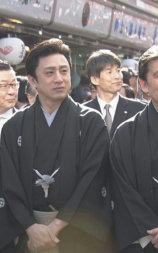 高丽屋三代之春~袭名·松本幸四郎一家 生于歌舞伎~