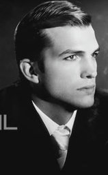 "Saturday Night Live" Ashton Kutcher/Gwen Stefani